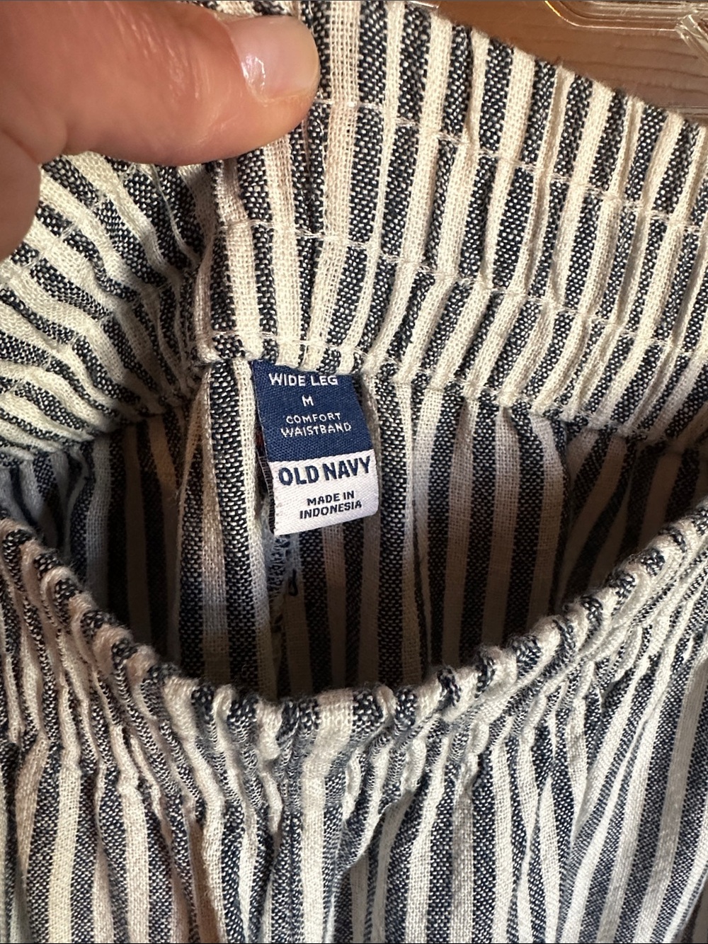 Old Navy Navy/White Striped Wide-Leg Linen-Blend Pants, size Medium - Picture 2 of 9